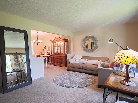 3rd image of 11280 Forest Lane Ave NW