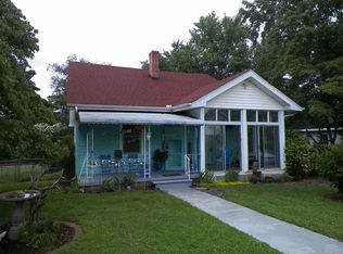 17 Lawrence St, Lyman, SC 29365