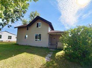 508 NW 8th Ave, Grand Rapids, MN 55744