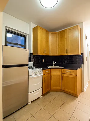 Rented by City Connections Realty | media 13