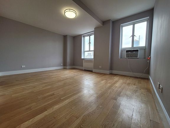 5th image of 752 W End Ave #17DE