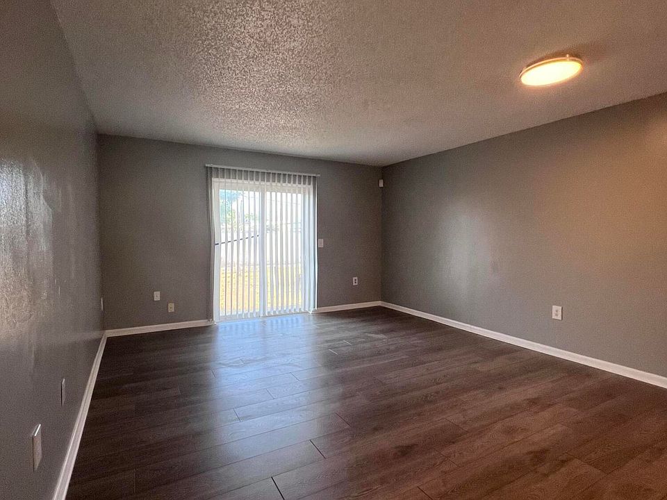 1514 Clearlake Rd APT 36, Cocoa, FL 32922 | Zillow