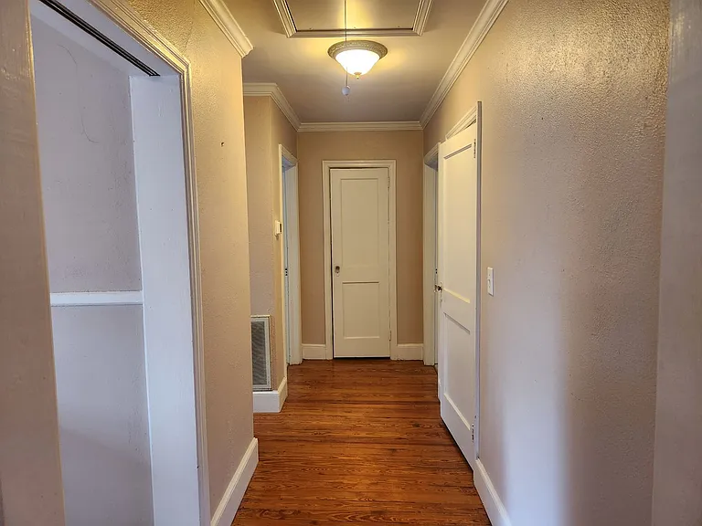 2202 Cameron Blvd — Photo 14