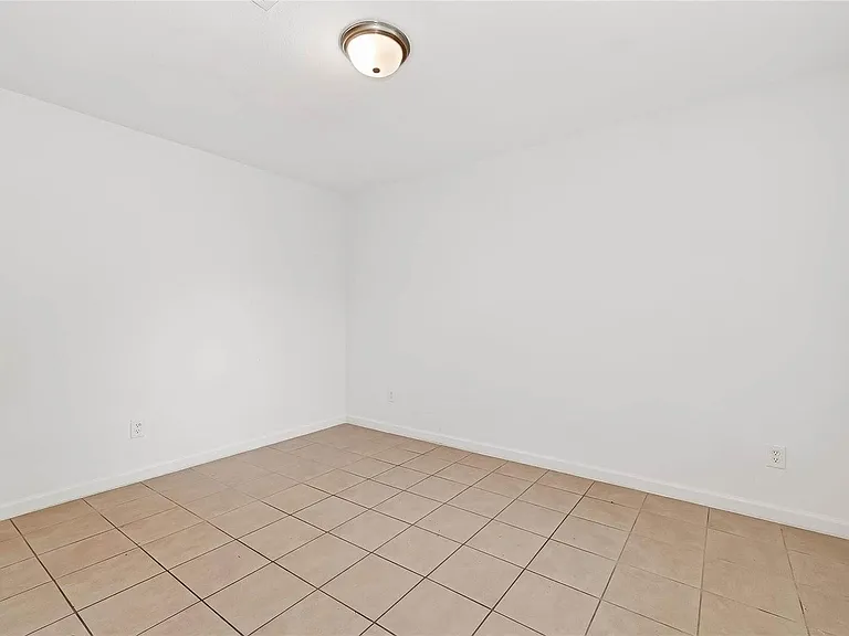 29311 Raestone St — Photo 24