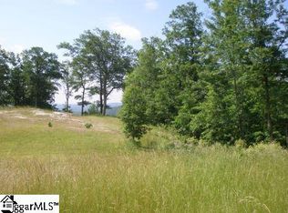 900 Raven Rd, Landrum, SC 29356