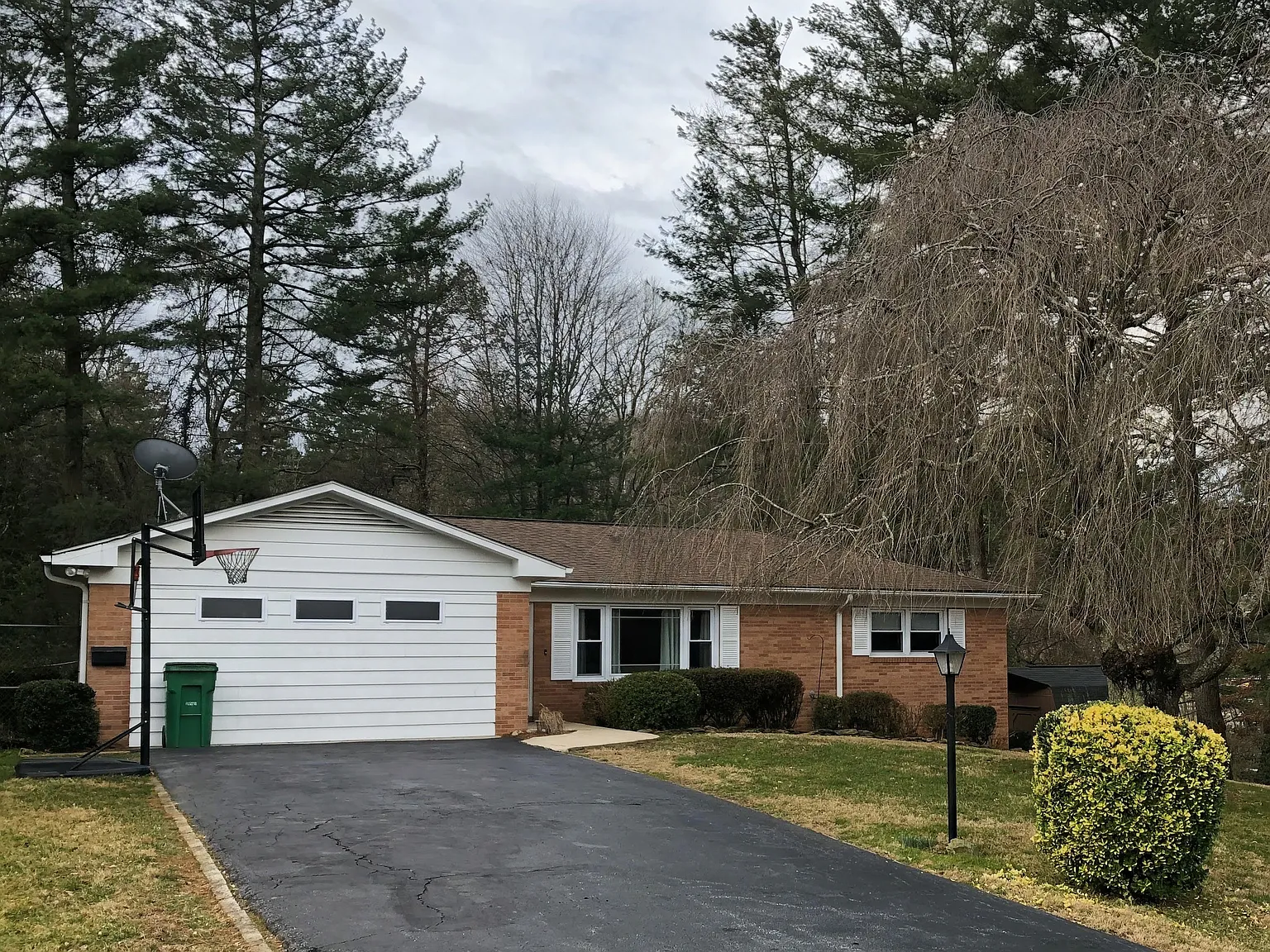 3 bed, 1882 sqft, $2,600 — Photo 1