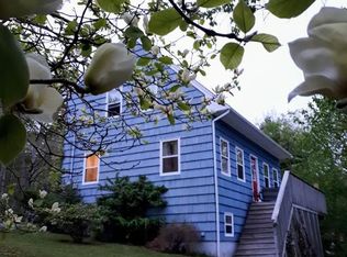 95 Blue Hill Rd, Fall River, NS B2T1E6