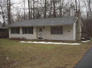 124 Lake Pochung Rd, Sussex, NJ 07461