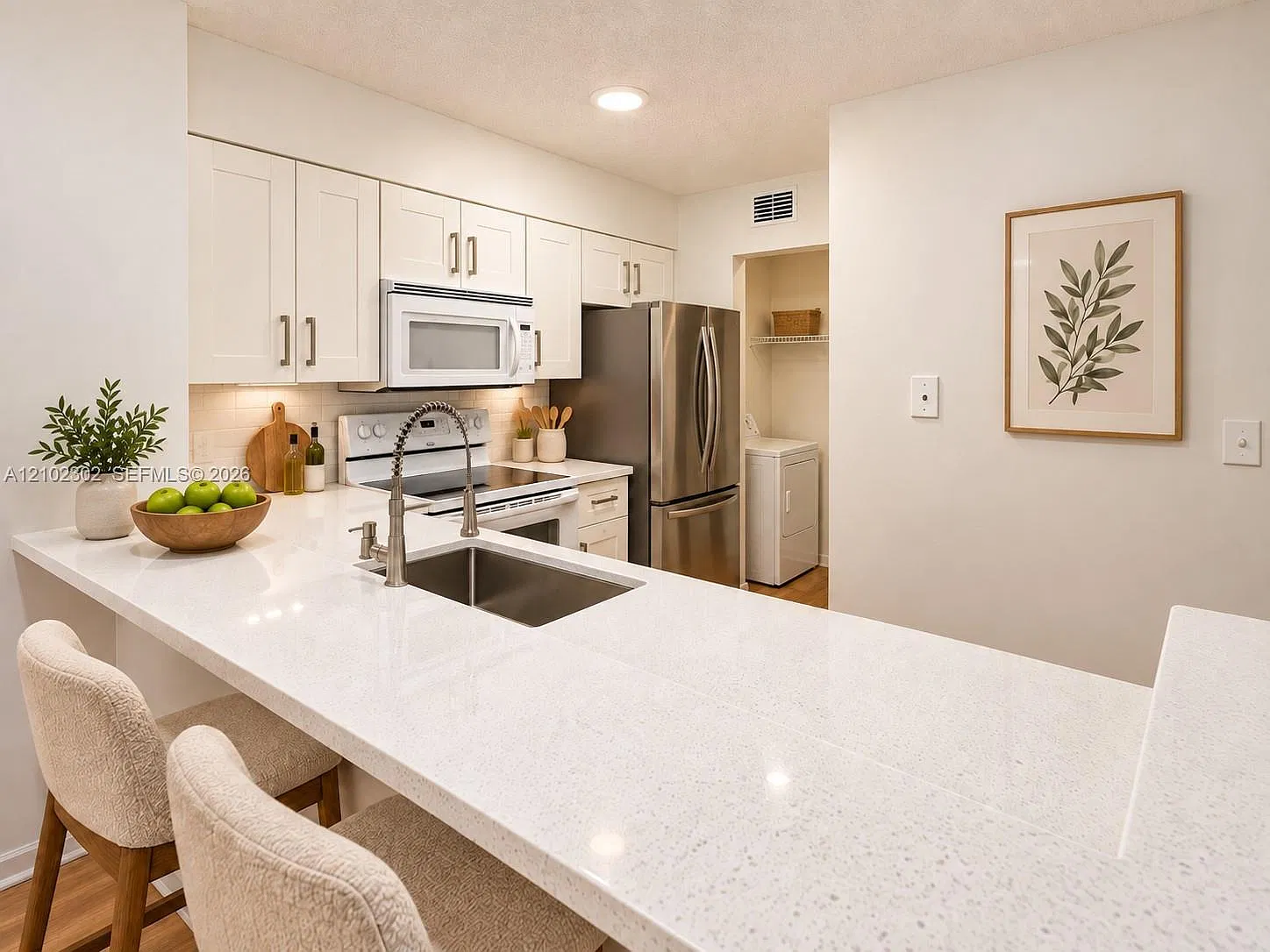 Hollywood Parc Condominiu — Photo 4