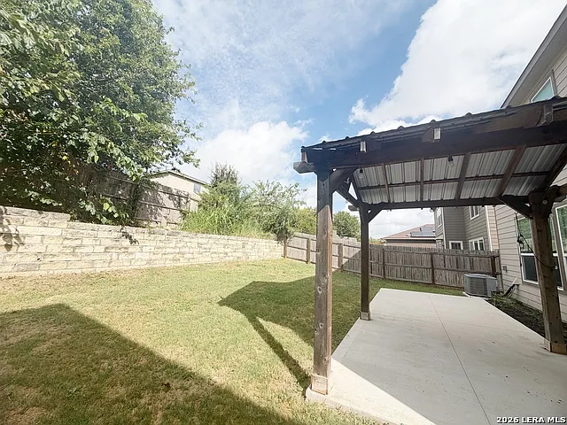 631 Anthem Ln — Photo 44