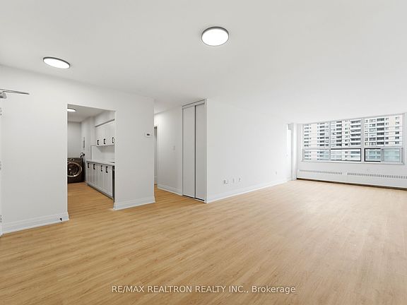 3rd image of 370 Dixon Rd #1410