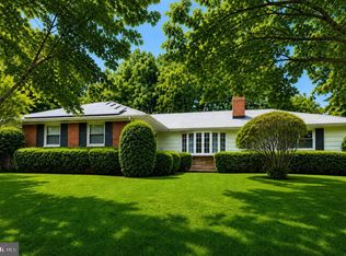 40 Lockleven Dr, Severna Park, MD 21146