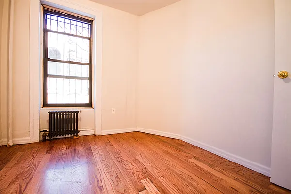 Rented by Nolita Group | media 13