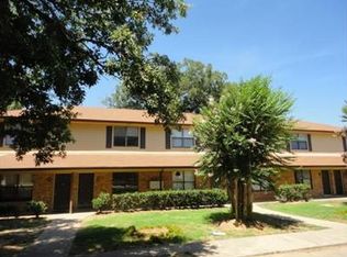 212 W Val Verde Cir APT 3, Keene, TX 76059