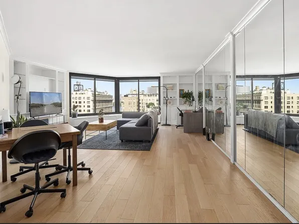 40 East 94th Street image 1 of 7