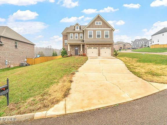 3rd image of 2742 Tallgrass Ln