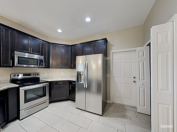 5th image of 36 Alicante Ct