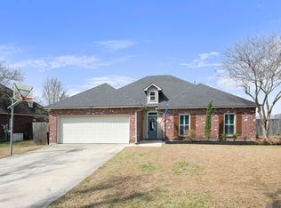 43092 Sycamore Bend Ave, Gonzales, LA 70737