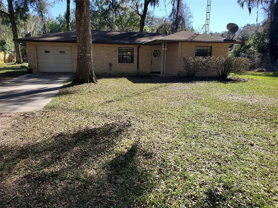 1st image of 3480 SE 131st St
