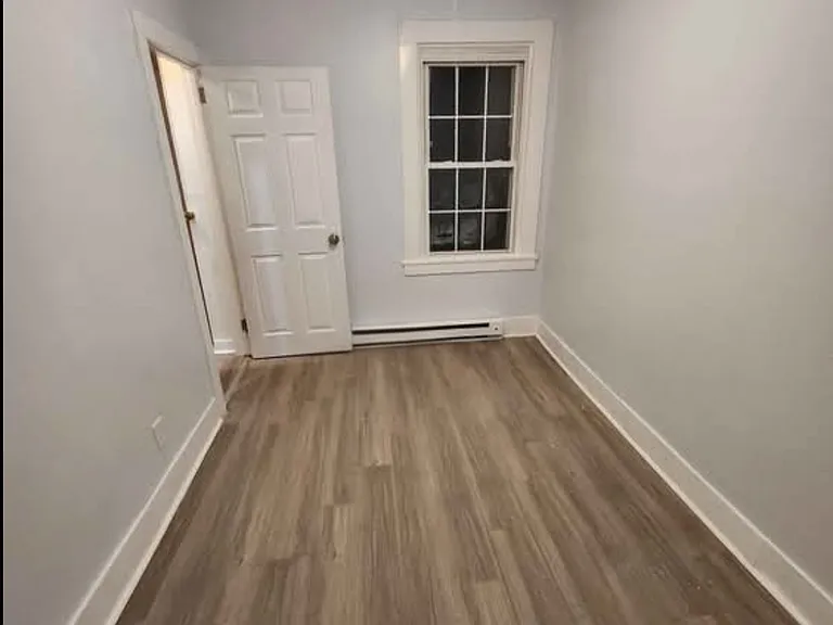 64 Vernon Ave #1 — Photo 2