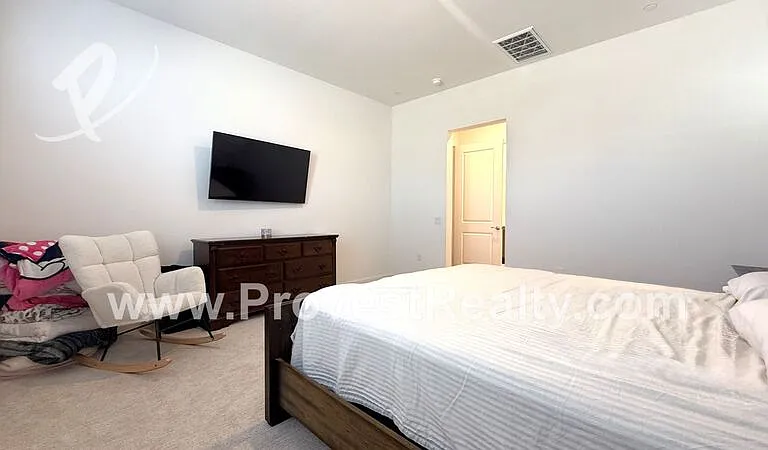 6425 Castle Crags Ave — Photo 19
