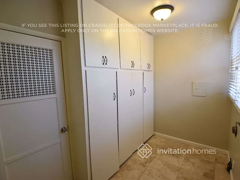 636 N Lamer St — Photo 10