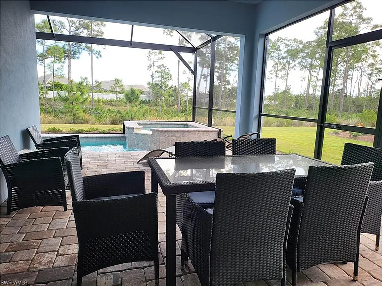 8920 Calypso Ct — Photo 4