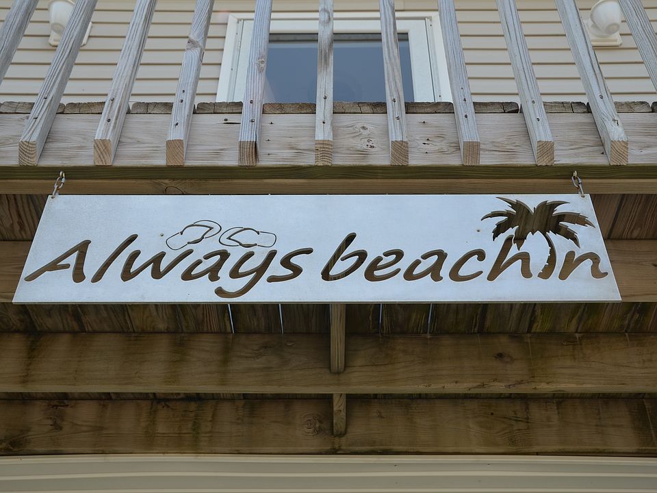 1st image of 22325 Vista Del Mar