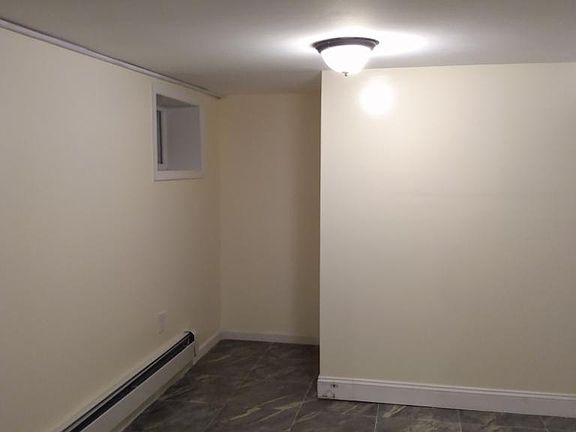 3rd image of 10929 204th St