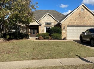 5303 S Stone Bay Ct, Rogers, AR 72758