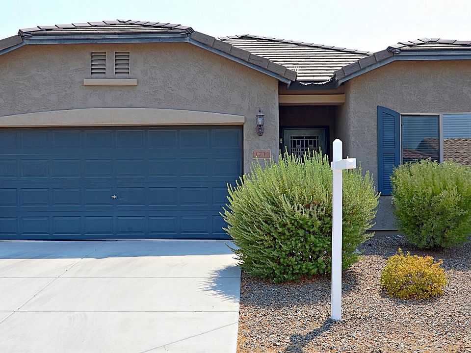 1st image of 1711 W Straight Arrow Ln