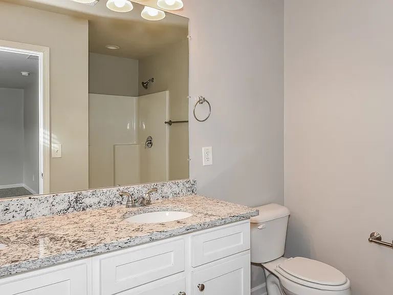 180 Chandler Trce — Photo 12