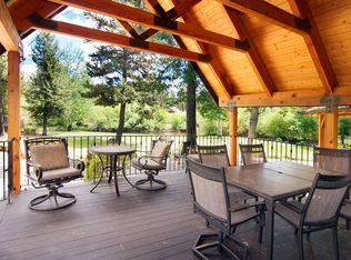 17450 Aspen Pl, Bend, OR 97707