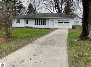 4684 E Moorestown Rd, Lake City, MI 49651