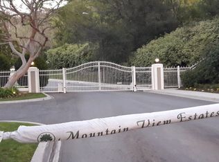 25704 Simpson Pl, Calabasas, CA 91302