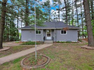 E1047 Whispering Pines Rd, Waupaca, WI 54981