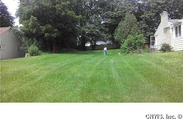 2nd image of 221 Saint Anne Dr