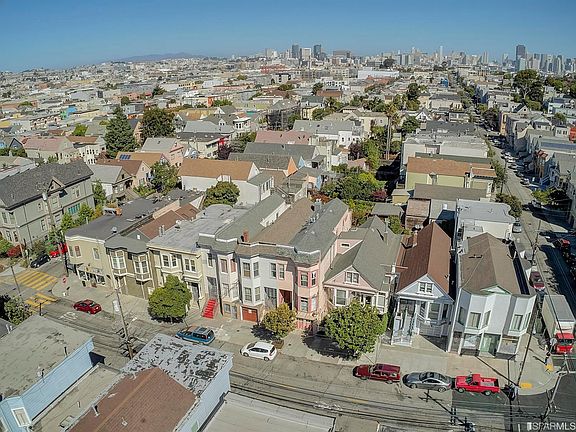 3rd image of 2662A 22nd St