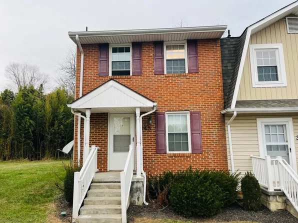 345 New Kent Rd, Blacksburg, VA 24060