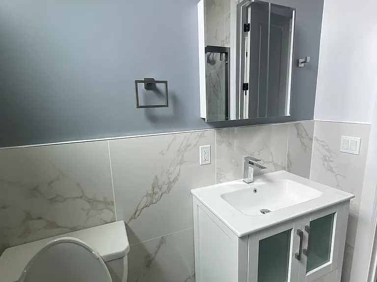 222 Primrose Ave #2 — Photo 4