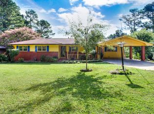 362 Old Rosser Rd, Stone Mountain, GA 30087