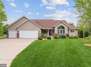 4574 Seagull Cir NE, Prior Lake, MN 55372
