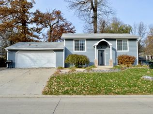 104 E Broadway St, Arnolds Park, IA 51331