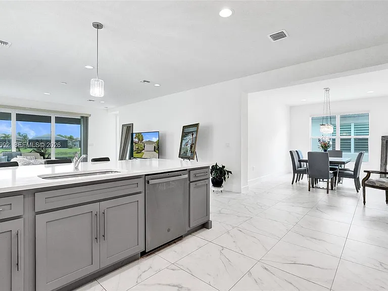 13328 SW River Rock Rd — Photo 9