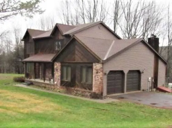 696 Bissell Rd, Fly Creek, NY 13337