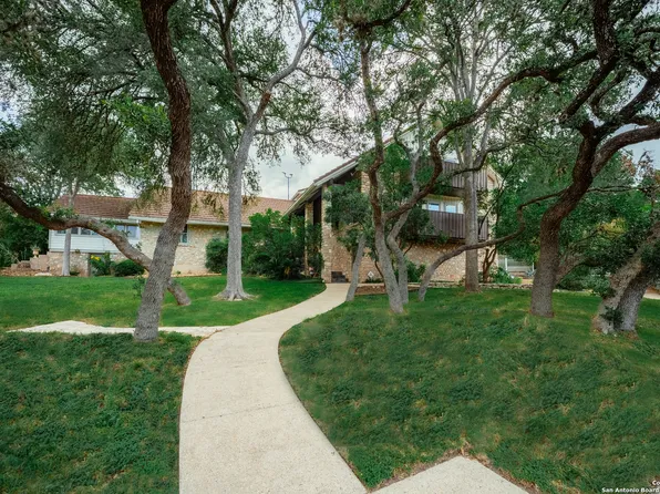 10007 Kings Grant, San Antonio, TX 78230