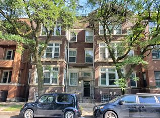 660 E 51st St #1B, Chicago, IL 60615