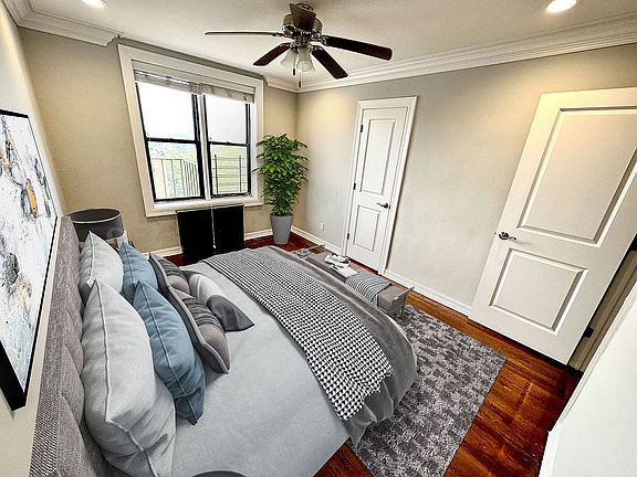 4th image of 701 Beach 9 St #7U