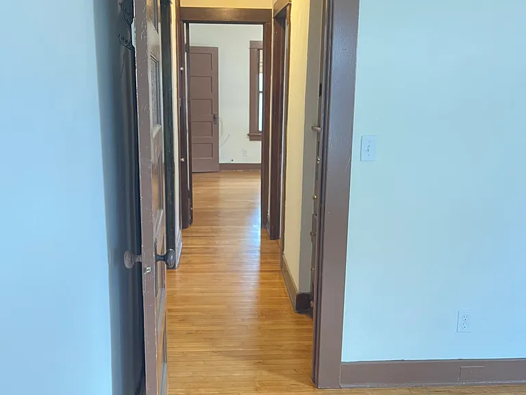 807 N Wilson Ave — Photo 11
