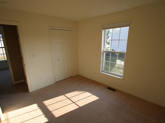 4th image of 5360 Ivandale Dr